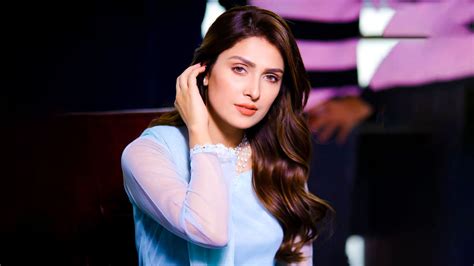 Ayeza Khan Height, Weight, Age, Affairs, Husband.
